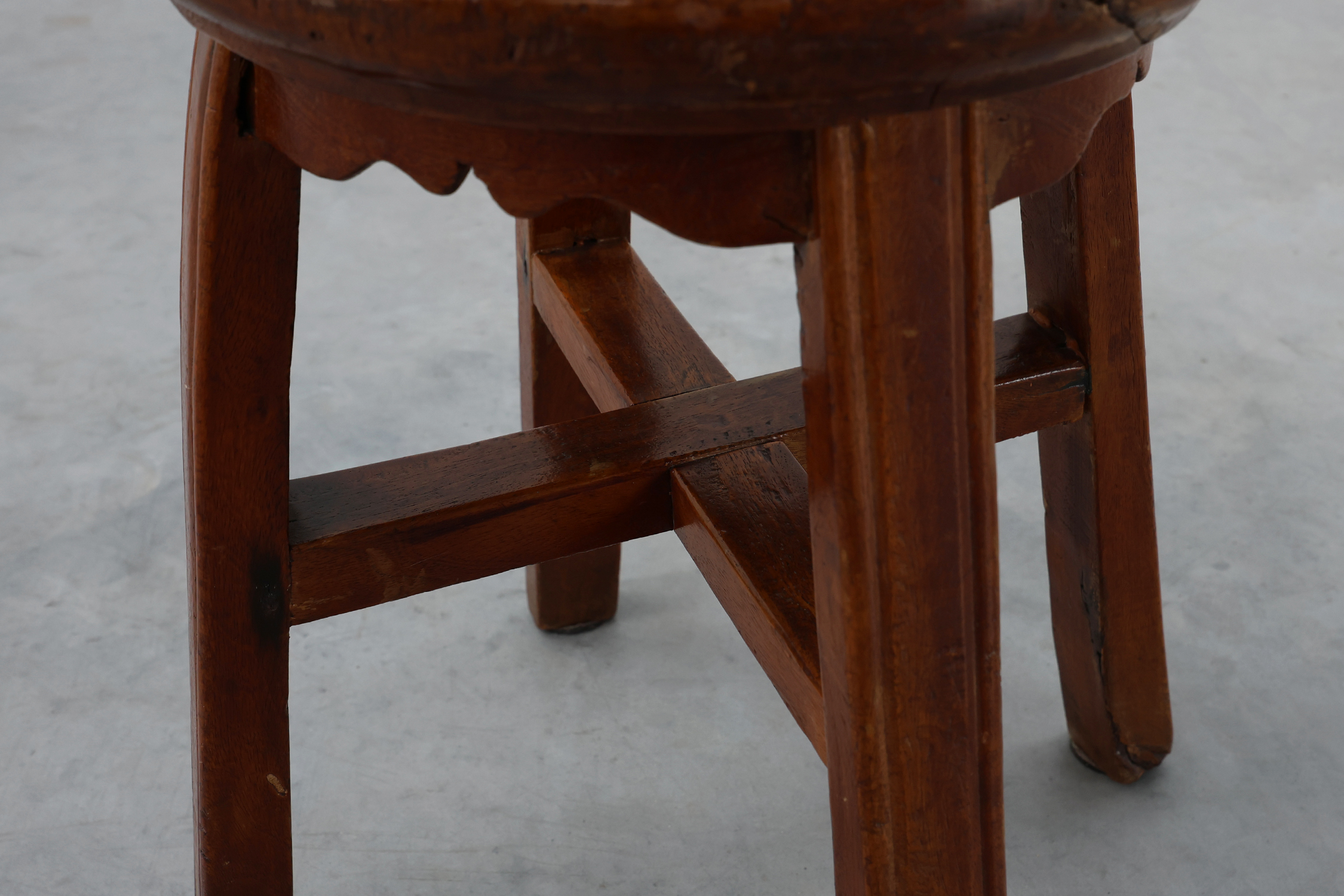 French Antique round stool in oak with nice patina, ca. 1850thumbnail